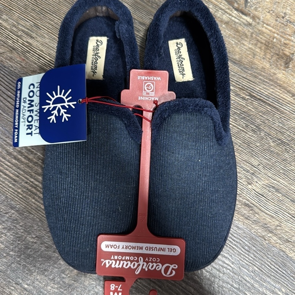 Gel infused memory foam knit slippers - Picture 2 of 9